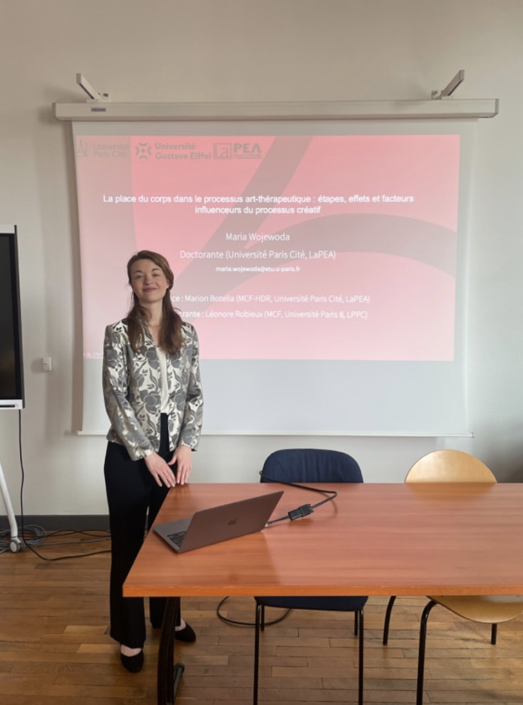 Axe 3 – Retour d’expérience – Workshop « Corps, arts & recherche » à découvrir sur le site de la MSH Lorraine